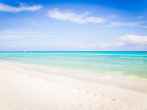 The Reef Playacar Beach Resort & Spa