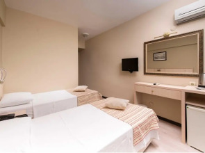 Ileri Hotel & Apartments