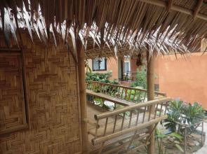 Panisara Pool Villa Huahin