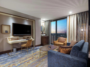 DoubleTree By Hilton Antalya City Centre