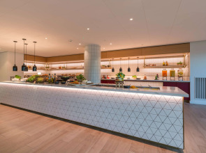 Radisson Blu Amsterdam Airport Hotel