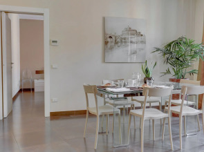 Colosseo Gardens - My Extra Home