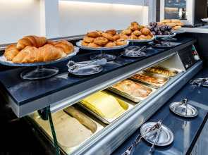 Hotel Patio de la Alameda