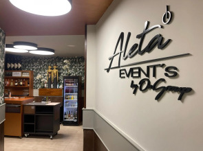 ON ALETA ROOM designed for adults