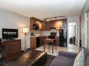 Sandman Suites Vancouver on Davie