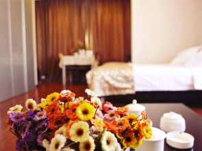 Qingdao Housing International Hotel