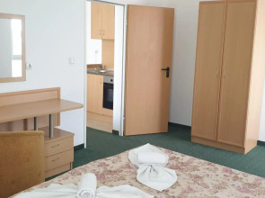 Sunny Day Club Hotel