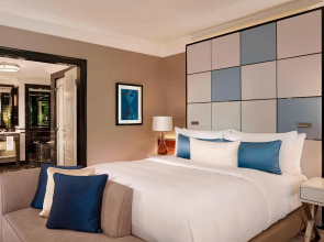 The Ritz-Carlton, Berlin