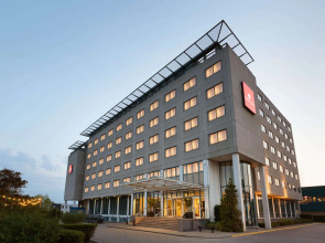 Ramada Amsterdam Airport Schiphol Hotel