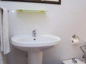 Pension Santa Maria La Blanca