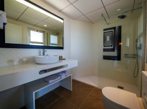 Golden Donaire Beach