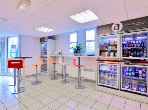 Hotel Premiere Classe Marne La Vallee - Saint Thibault Des Vignes