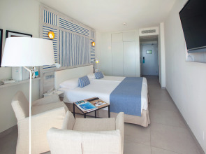 Corallium Beach by Lopesan Hotels - Adults Only