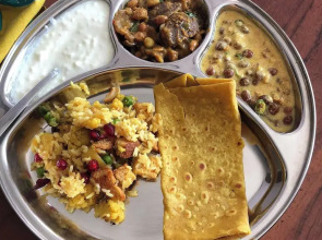 Hotel Nirmal - Budget Friendly Rooms near Fortis Hospital and Marriage Palaces