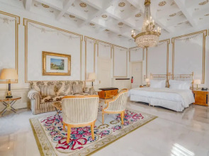 Grand Hotel National