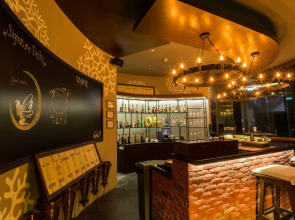 Le Coral Beach Resort and Cafe