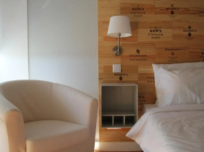 Decanting Porto House