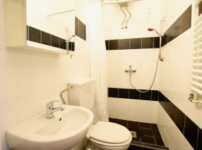 Hi5 Apartments - Chain Bridge