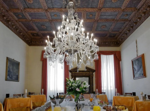 All Suites Palazzo Magnani Feroni