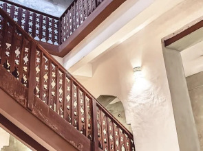 Smiles Stone Town Hotel