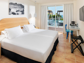 Boutique Hotel H10 Blue Mar - Adults Only