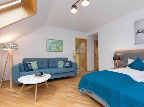 1898 Parkside Boutique Residence