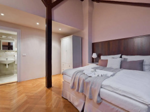 Апартаменты Prague Holiday