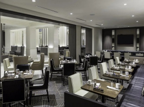 Отель Hilton Boston Park Plaza