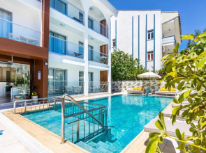 Princess Kinli Suites Hotel