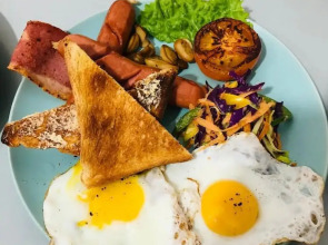 Spicepeek Boutique Hotel CMB Airport