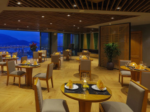 Rosaka Nha Trang Hotel