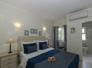 Rocha Brava Village Resort