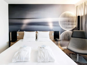 Отель Novotel Warszawa Centrum