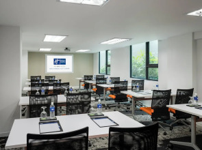 Holiday Inn Express Kota Kinabalu City Centre by IHG