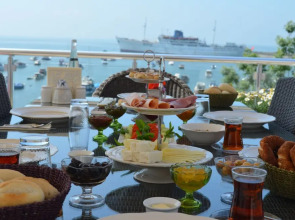 Отель Myla Hotel Tuzla