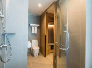 Sea Me Spring Tree Hotel - Adults only