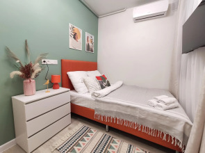 Апартаменты Red House (Рэд Хаус) на улице Свободы