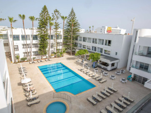 Anthea Hotel Apartments