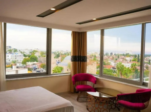 Mse Golden Lux Hotel