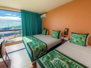 Tahiti Airport Motel