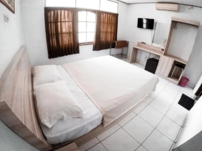 Palm Garden Kuta Hotel