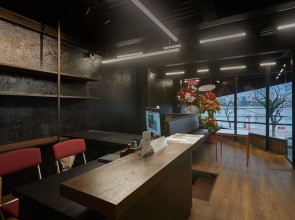 The Garden Capsule Hotel