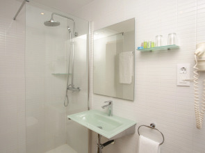 Casual Colours Barcelona Hotel