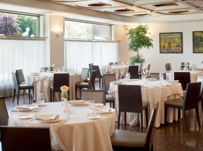 Starhotels Cristallo Palace