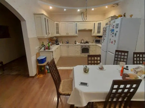 Maxi House On Inozemtsevo