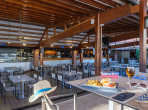 Pueblo El Dorado Playa