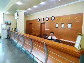 Khorezm Palace (Хорезм Пэлэс)