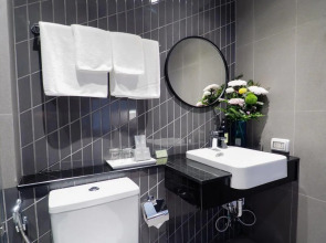 Asoke Residence Sukhumvit by UHG