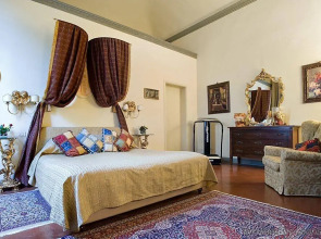 All Suites Palazzo Magnani Feroni