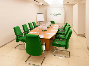 Just Hotel Lomazzo Fiera